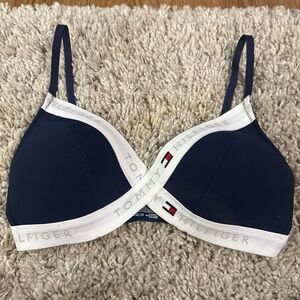 Tommy Hilfiger Women's Bra in Navy and White